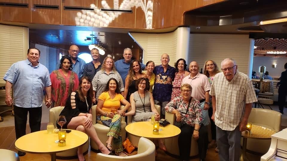 EPIC! members together on a group cruise